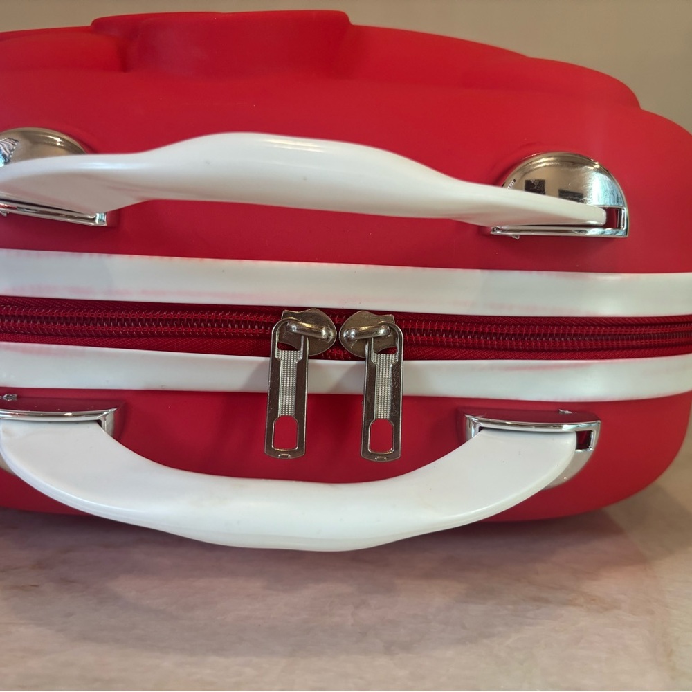 Hello Kitty Red All Around Versatile Hard case Bag - Picture 5 of 10